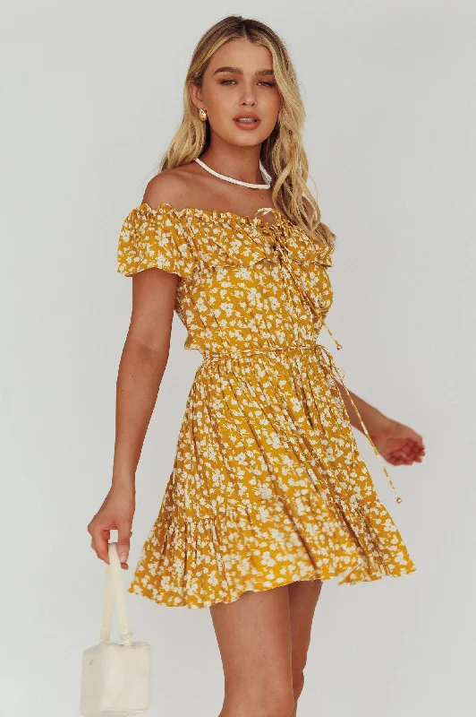 ladies-floral-dress-runway-rose-Andie Off-Shoulder Frill Dress Floral Yellow