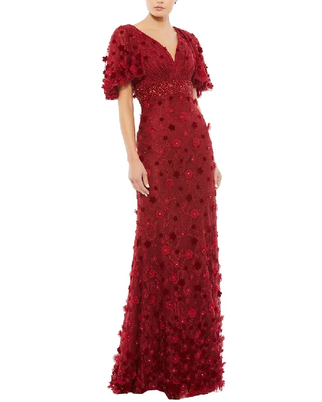 ladies-floral-dress-dainty-daisy-Mac Duggal Floral Applique Pleated Bodice Cape Sleeve Trumpet Gown